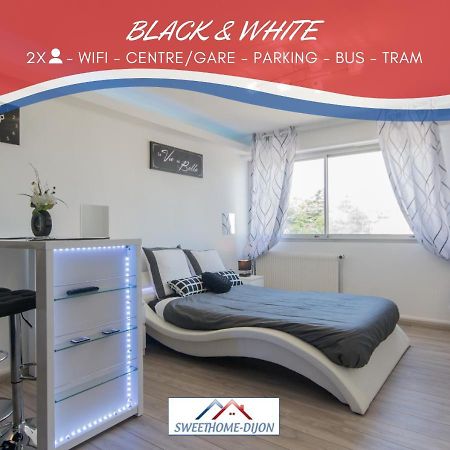 Sweethome Dijon - Black & White Exterior photo